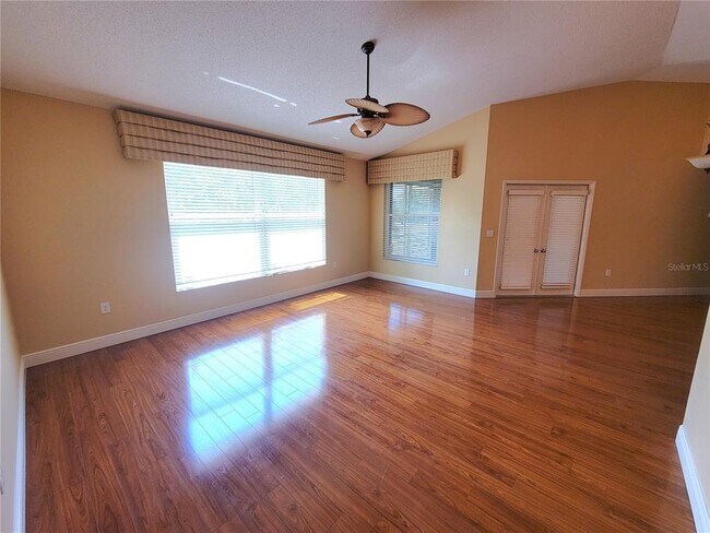 Photo - 4220 Pinebrook Cir Unit 14
