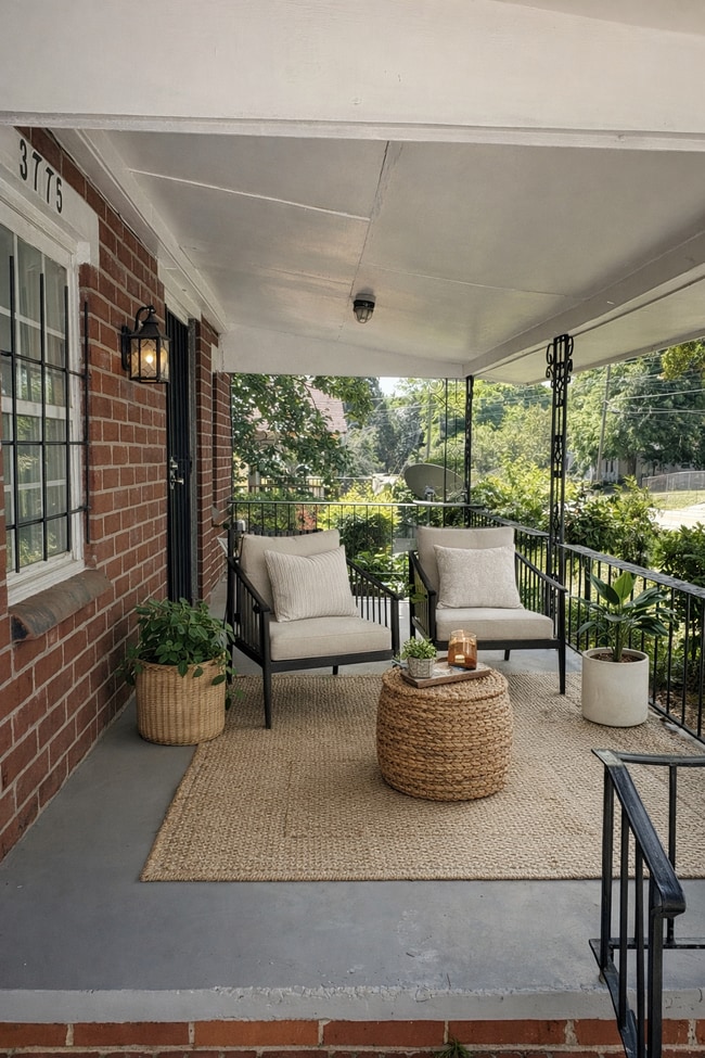 Photo - 3775 Grand Ave