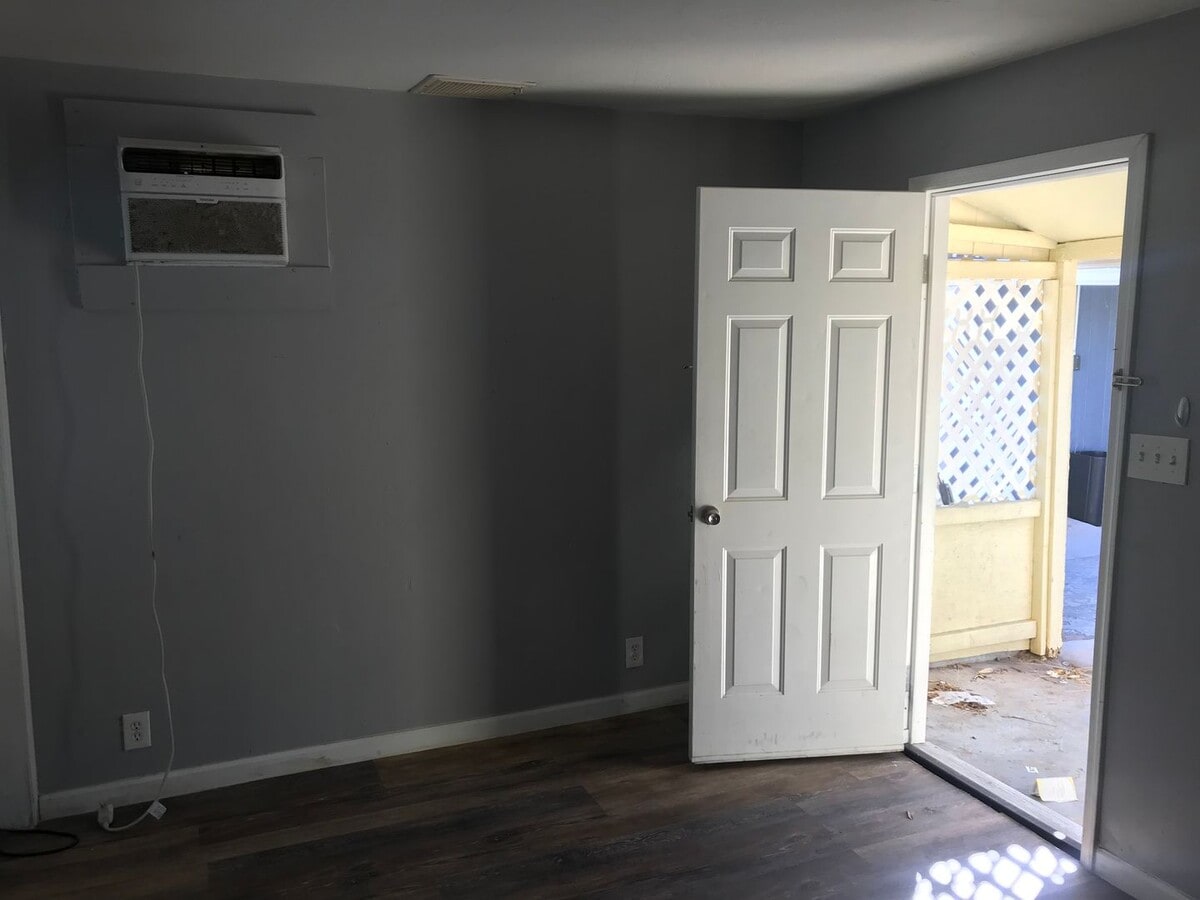 Photo - 1 month free rent! Private yard and storage shed.