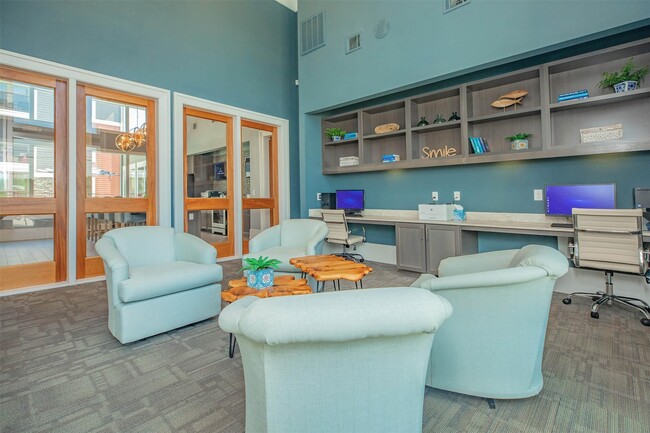 Building Photo - 3400 Louetta Rd Unit 327