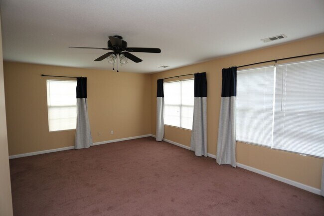 Photo - House in Whispering Pines Unit 5039