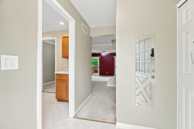 Photo - 5141 Buckingham Pl Dr