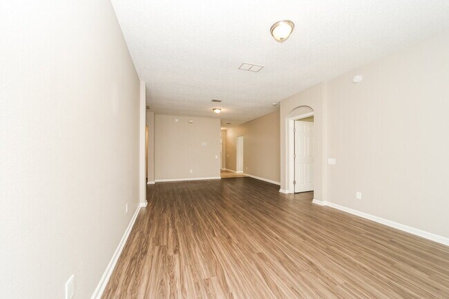 Photo - 11576 Kings Ridge Ct N