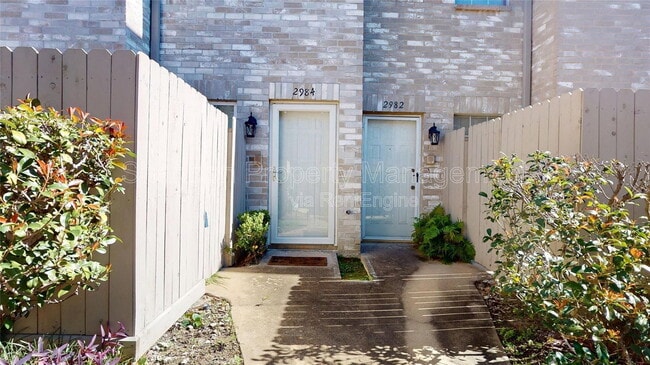 Photo - 2984 Holly Hall St