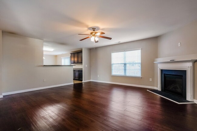 Photo - 5022 Gailardia Drive