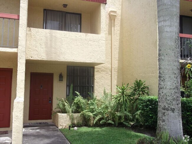 Building Photo - 767 SE 1st Way Rental