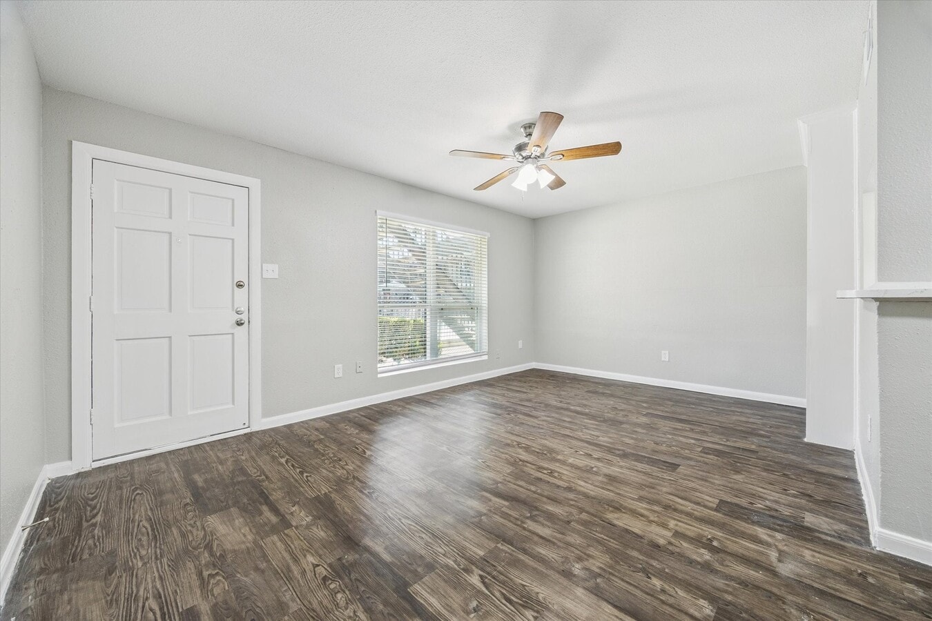 Photo - 3800 Sherwood Ln Unit 145