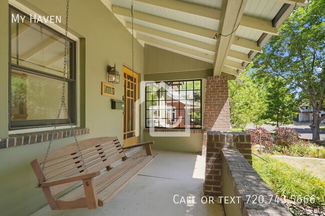 Photo - 1121 S Williams St