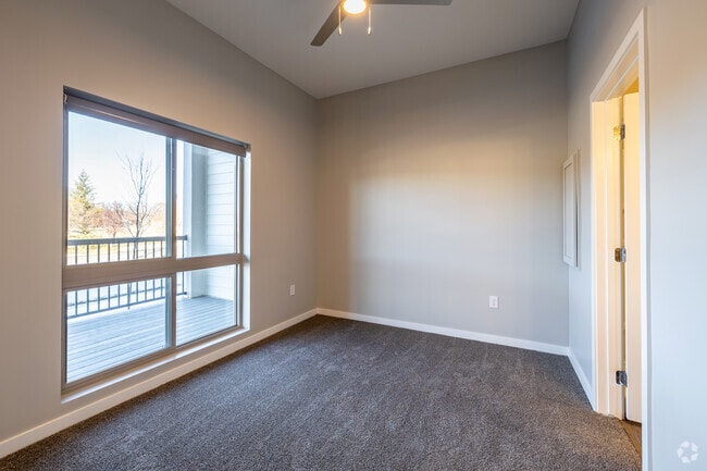 Studio - 605SF - VUE178