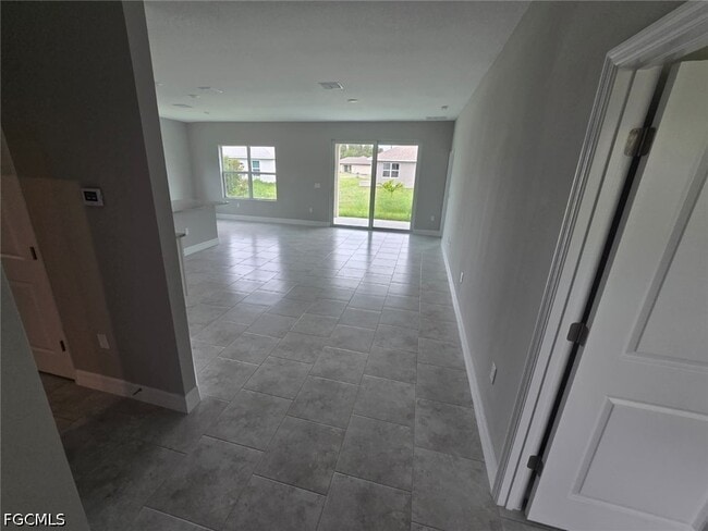 Photo - 3207 68th St W
