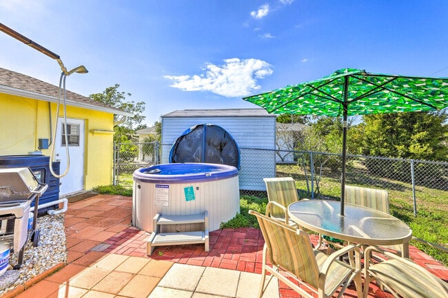 Photo - 572 Bellaire Dr Unidad ID1385787P