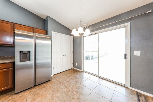 Photo - 5404 S 28th Ave