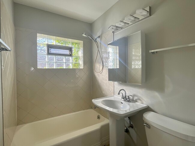 Photo - 1414 N Harlem Ave