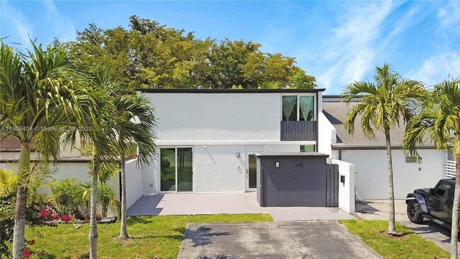 Photo - 12340 SW 20th Ter Townhome