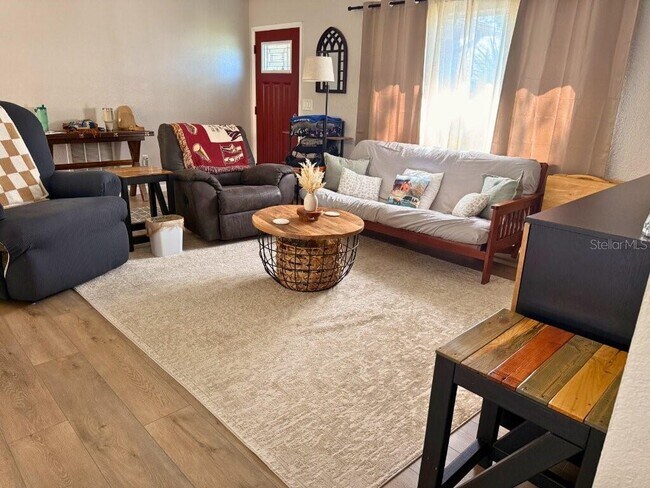 Photo - 7242 Ashmore Dr