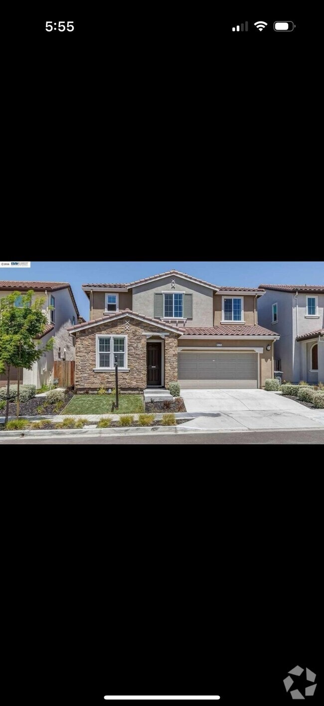 Building Photo - 4775 N Spago Dr Rental