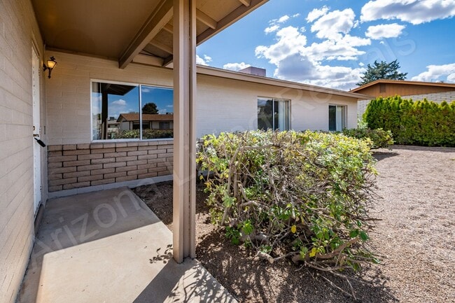 Photo - CANYON SHADOWS HOME