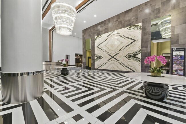 Building Photo - 4521 San Felipe St Unit 2204