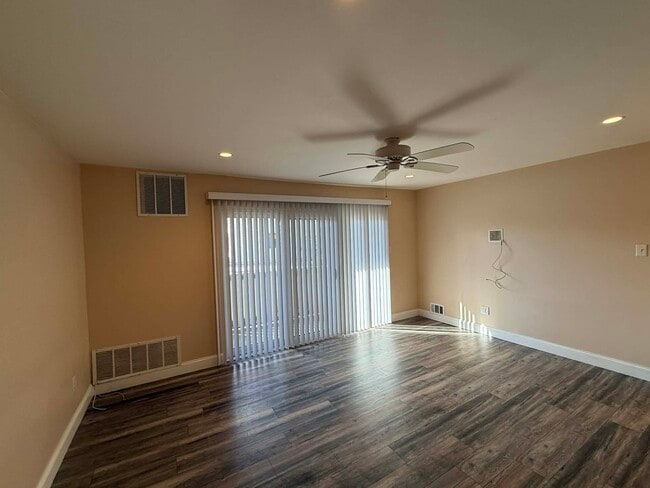 Photo - 1505 Morris Ct Unit 1505 Morris Ct,