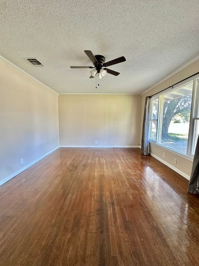 Photo - COMING SEPTEMBER 2026 | Cute 3-Bedroom Home in College Hills!