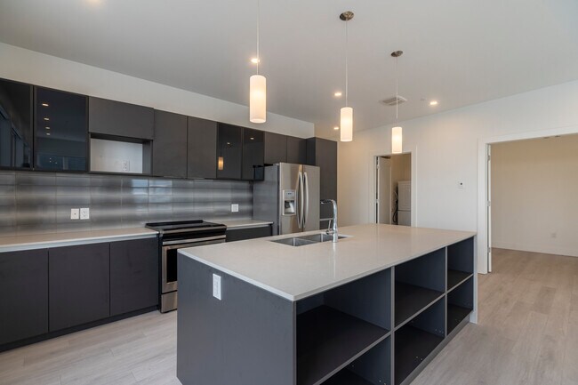 Photo - 172 North Unit 1