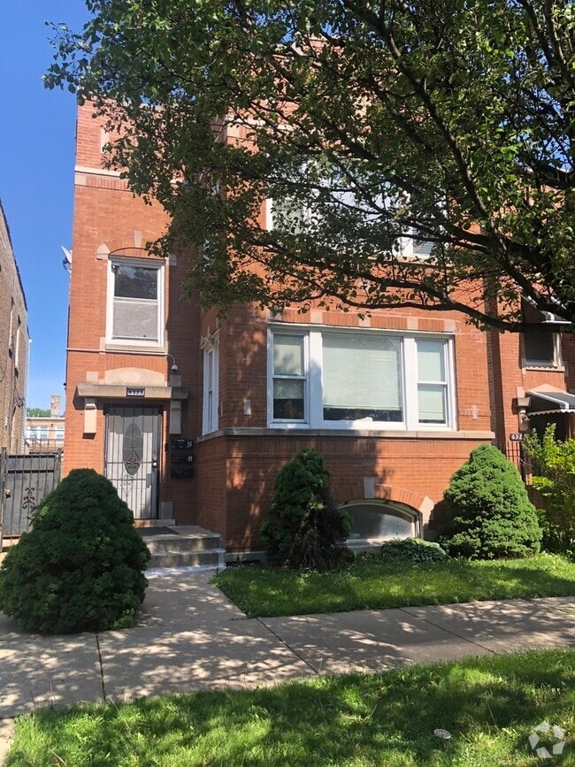 Building Photo - 6323 S Richmond St Unit 2 Rental