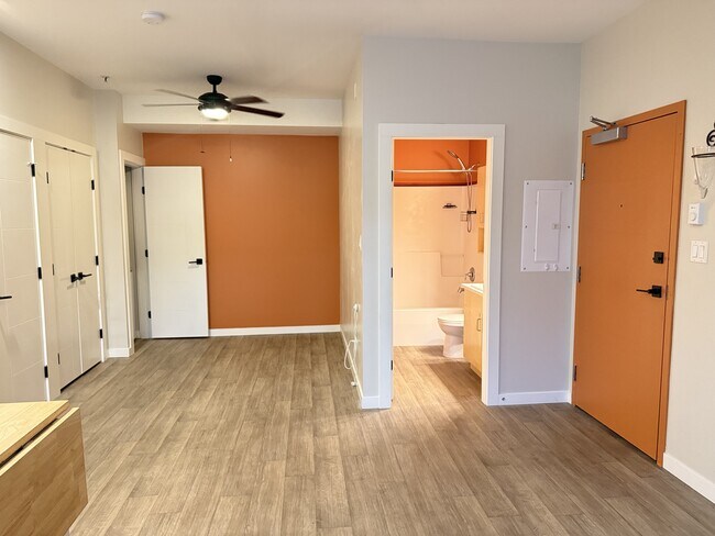 Photo - 244 Selby St