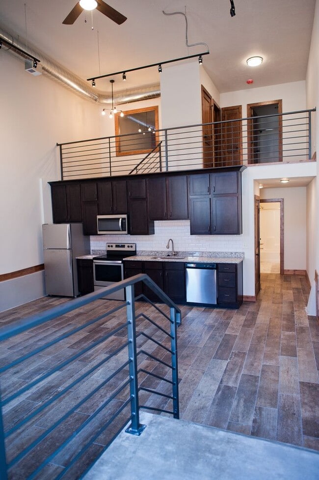 Photo - Union Biscuit West - 102 Unit UBL 102