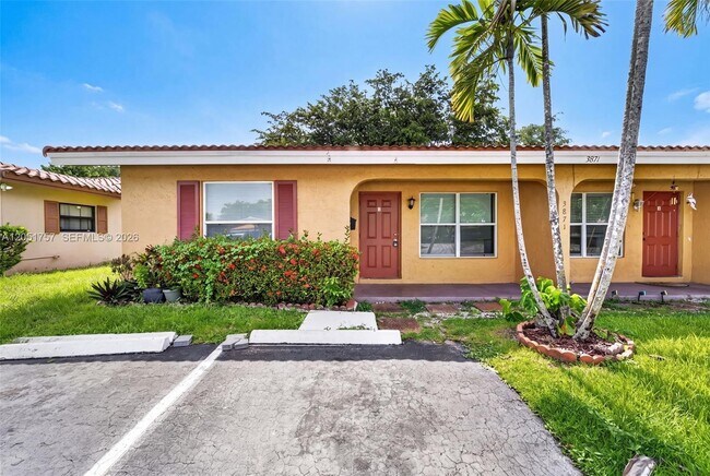 Photo - 3871 NW 110th Ave Unidad N-S
