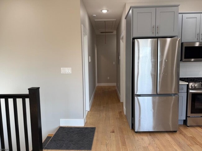 Photo - 492 S 20th St