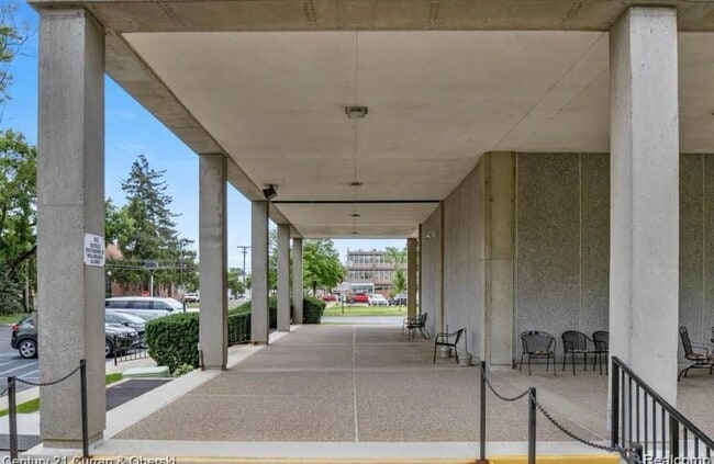 Photo - 22700 Garrison Unit 705