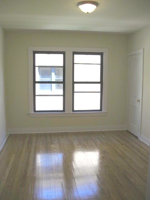 Photo - 2647 N Spaulding Ave