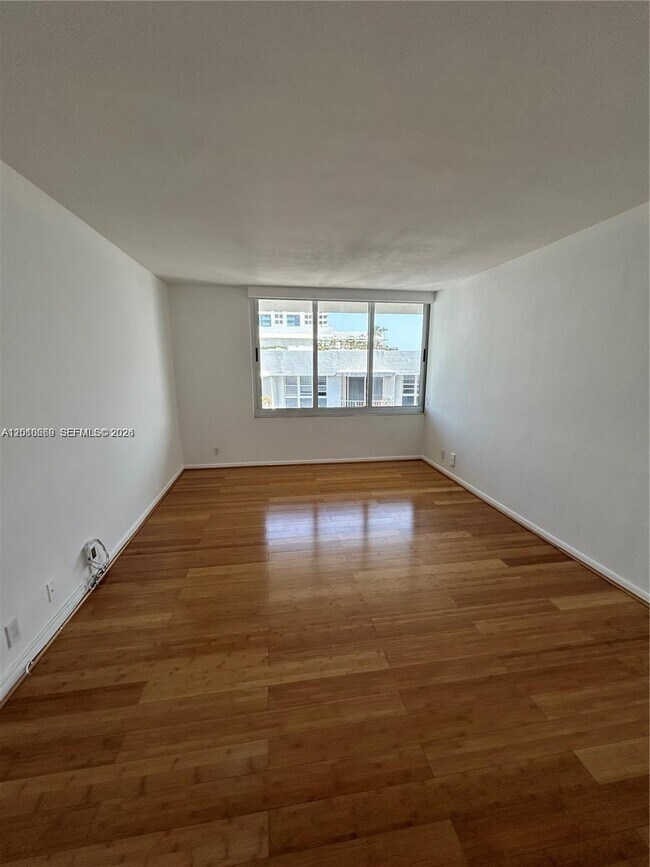 Photo - 1200 West Ave Unit PH23