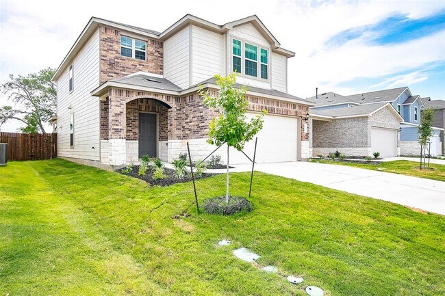 Photo - 812 Black Alder St