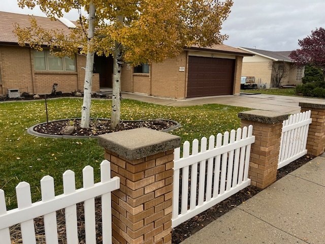 2112 Bowling Ave