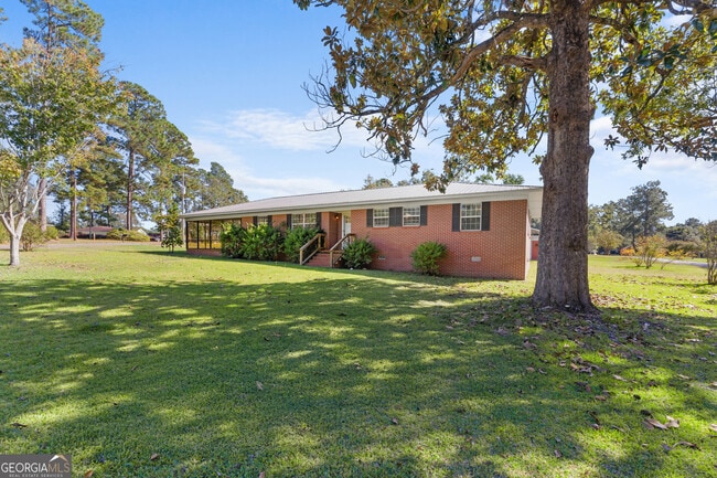 Photo - 202 Laurel Dr