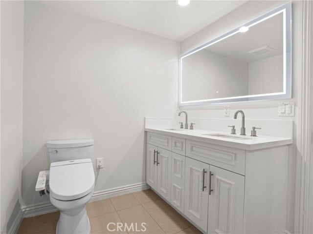 Photo - 1598 Long BCH Unit 214