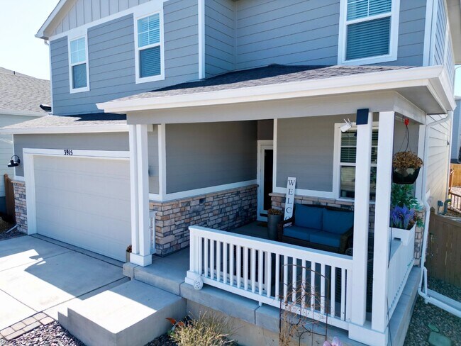 Photo - Nearly-New 4-Bed in Terrain with Deck, Office, and Resort-Style Amenities