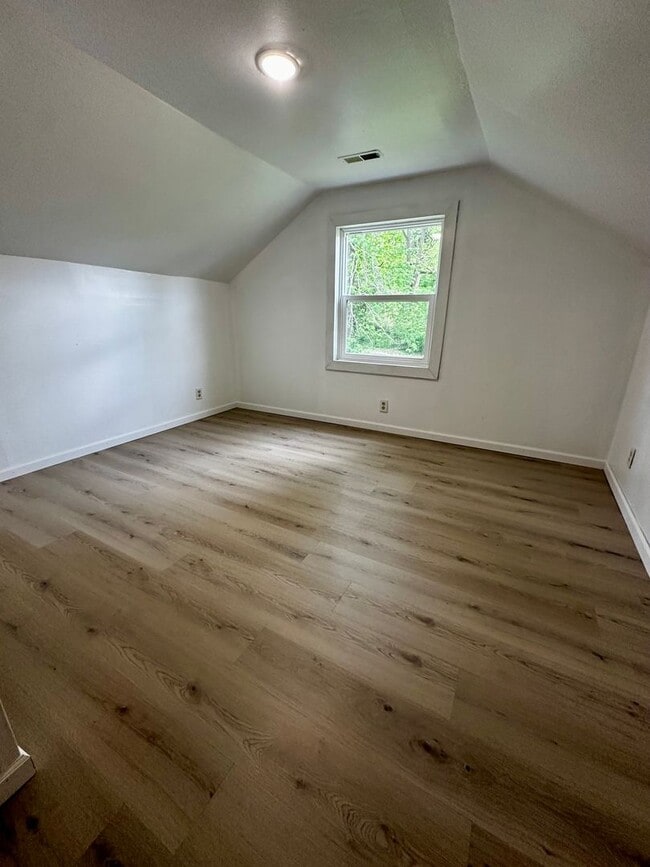 Photo - 1214 Commercial St Unit 1214 Commercial St C