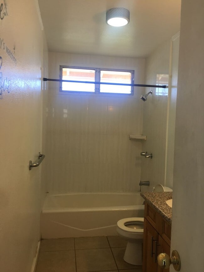 Photo - Duplex 3 Bedroom/1.5 Bath