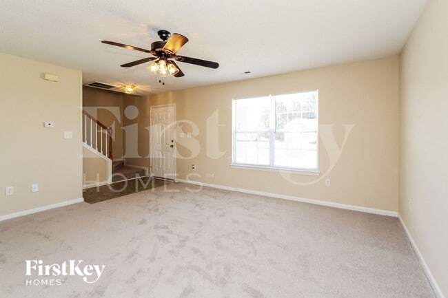 Photo - 802 Almora Dr