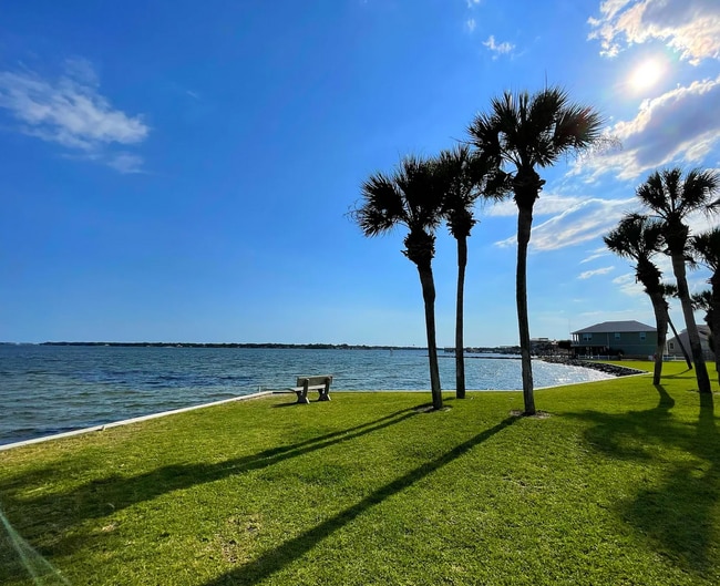 Photo - 101 Old Ferry Rd