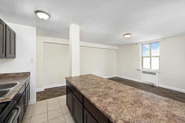 Photo - The Fleetwood