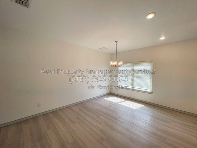 Photo - 4708 126th St