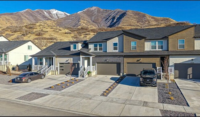 Photo - 4877 Heartwood Rd