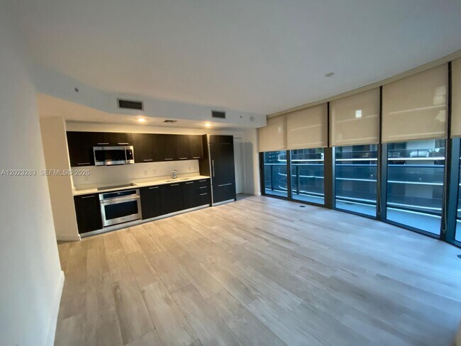 Photo - 55 SW 9th St Unit 1503