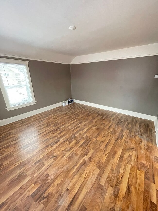 Photo - 606 N 60th Ave W Unidad Upper