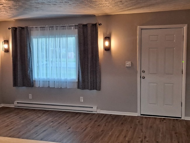 Building Photo - 2907 NY-444 Rental