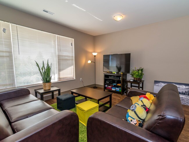 Photo - The Element 903