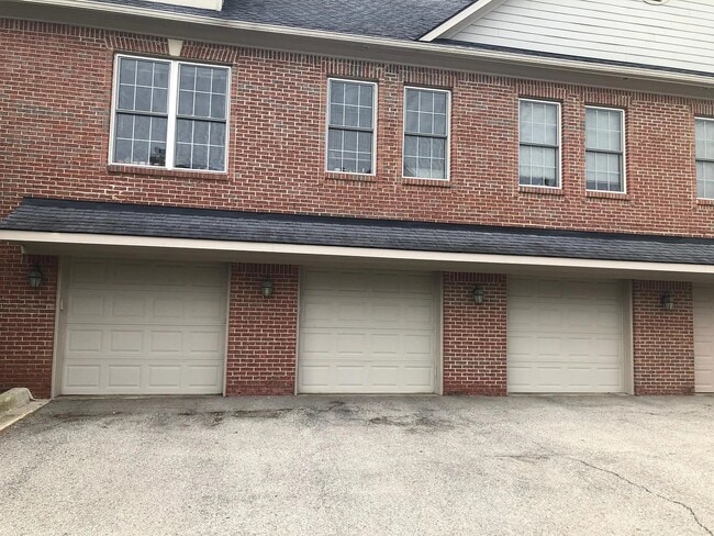 5748 Hampshire Ln Unit 5748 Hampshire Lane